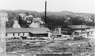 Manufacture et village de Sawyerville dans les Cantons de l'Est 
