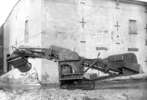 Une décapeuse utilisée par le service de la voirie de Montréal dans les années 1930