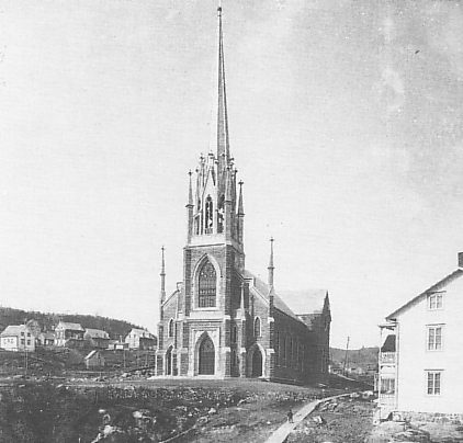 Église de la paroisse Sacré-Coeur de Chicoutimi, en 1906