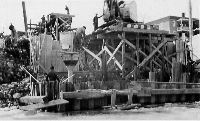 Construction du pont Vanier à St-Jérome dans le comté de Terrebonne en 1947