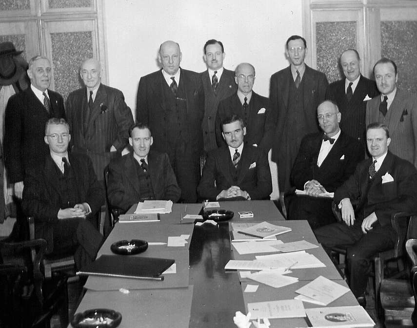 Groupe officiel des membres de la ligue anti-vénérienne de Montréal, 1947