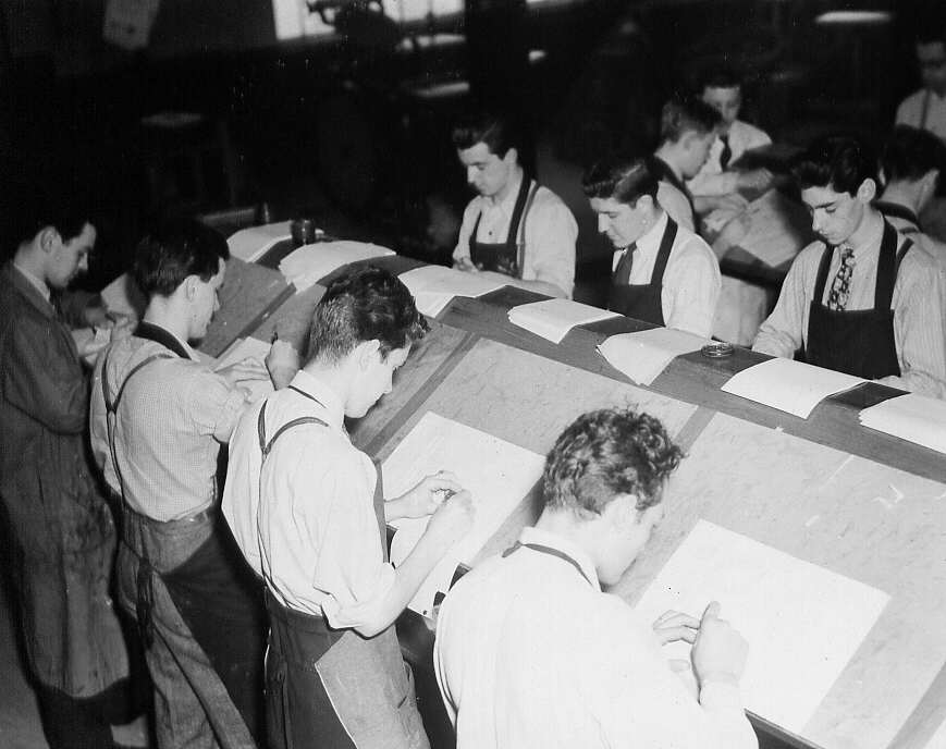 Reportage sur l'École des Arts graphiques de Montréal en 1947