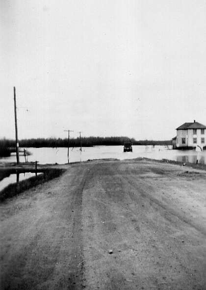 Pont Senneterre sur la rivière Peuplier en Abitibi-Est en 1947