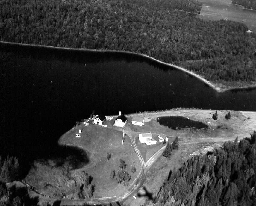 La station biologique du lac Monroe au parc du Mont-Tremblant en 1961 