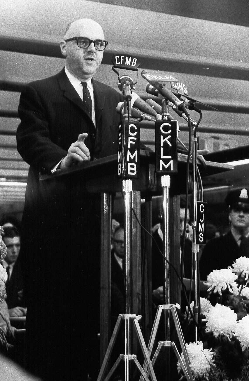 Allocution du maire de Montréal, Jean Drapeau lors de l'inauguration du métro de Montréal en 1966