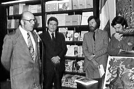 Lancement du volume «Action, Décision, Information» à la librairie de l'Éditeur officiel au Complexe Desjardins, Montréal, 1977