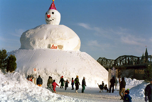 Le bal de neige à Hull dans la région de l'Outaouais