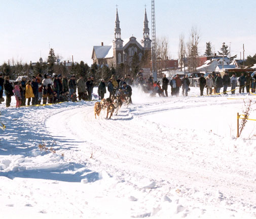 Courses de traîneaux à chien au  classique de Saint-Eugène près de Drummondville